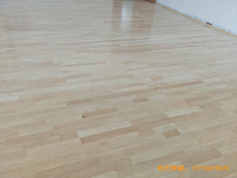 杭州分水鎮徐凝小學運動館體育木地板鋪設案例3