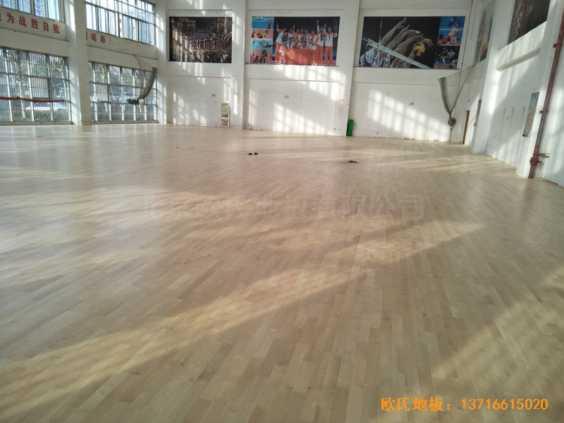 江蘇沭陽如東實驗學校運動館體育地板鋪設案例0